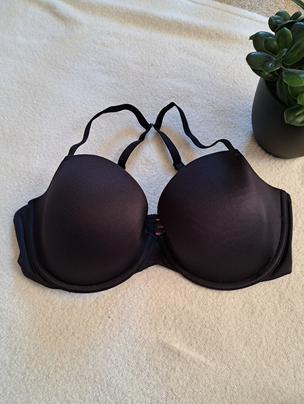 La SENZA Diva Demi Bra Size 36DD Black Underwire Convertible Strapless Smooth